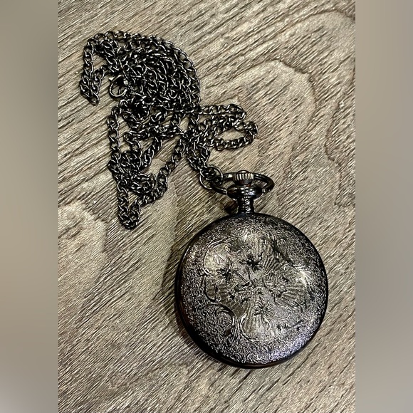 Nightmare Before Christmas Pocket Watch With Chain Necklace - Picture 2 of 6